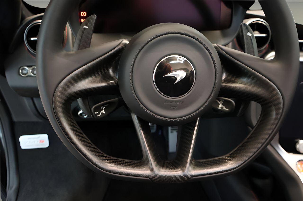 New 2027 McLaren 750S Spider photo 23