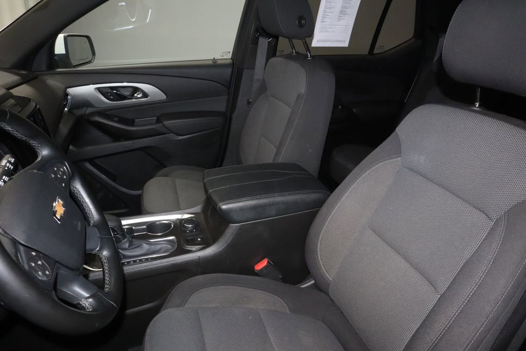 2023 Chevrolet Traverse LT