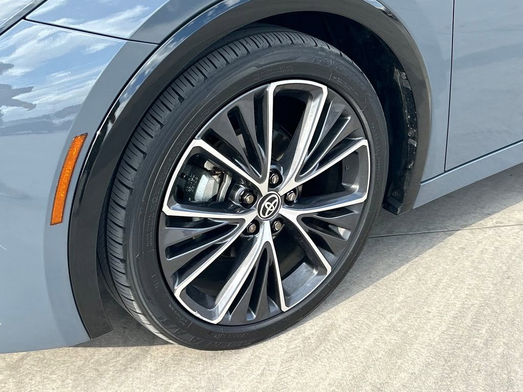 2025 Toyota Prius XLE