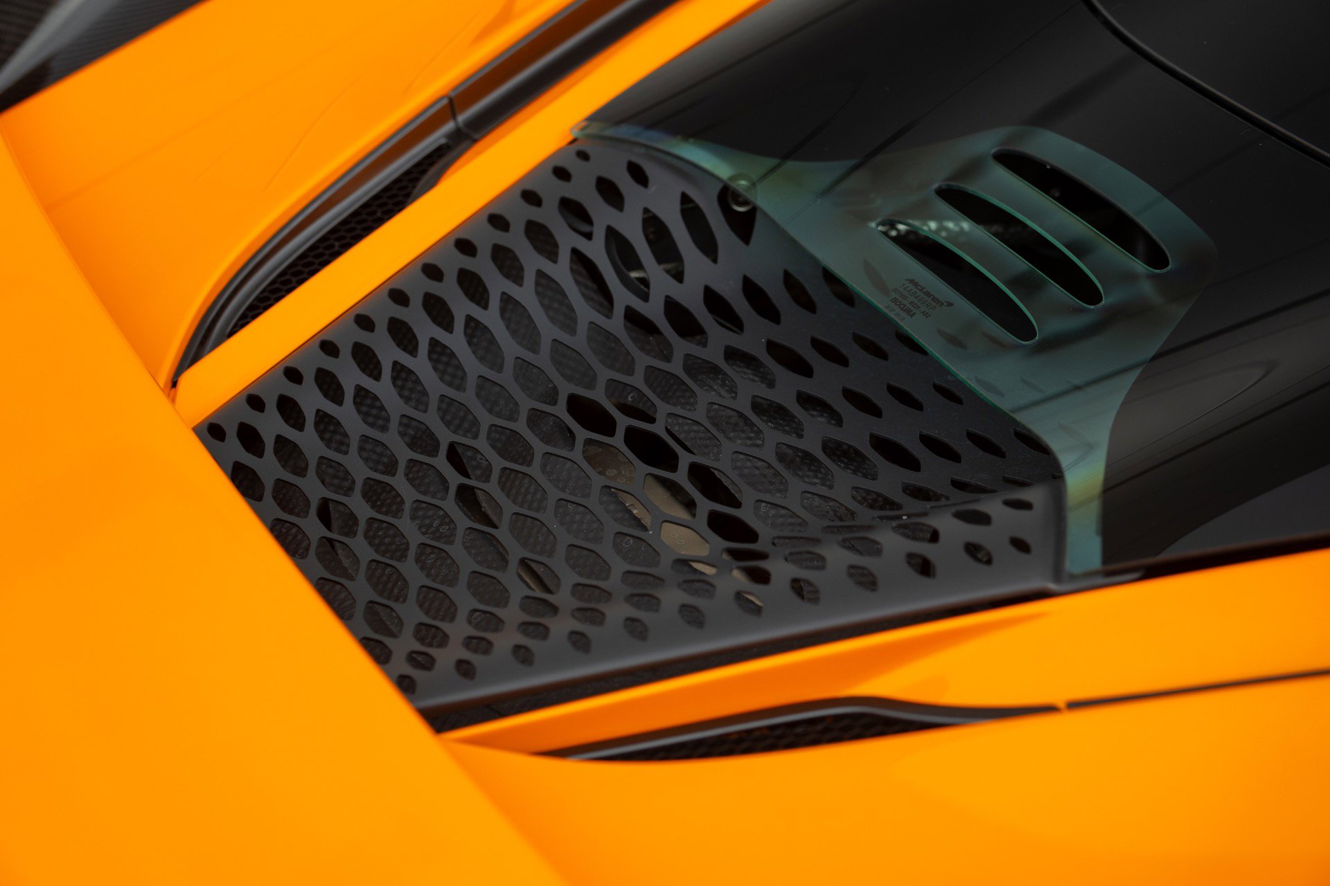 Used 2021 McLaren 765LT photo 23