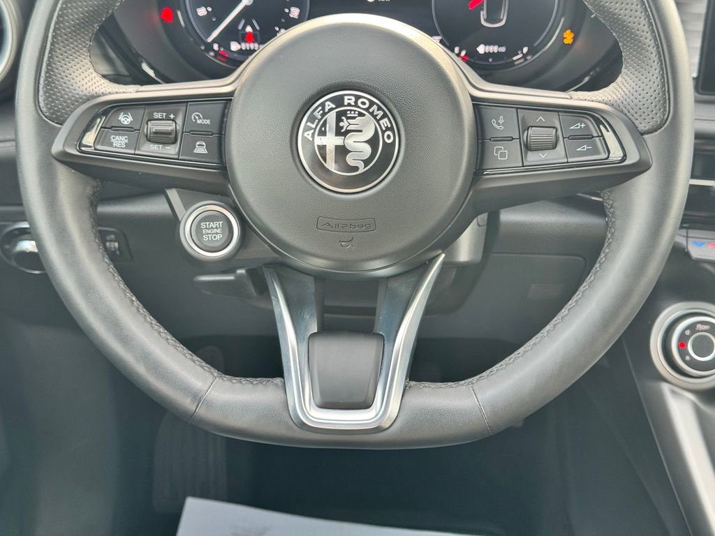 2024 Alfa Romeo Tonale Ti