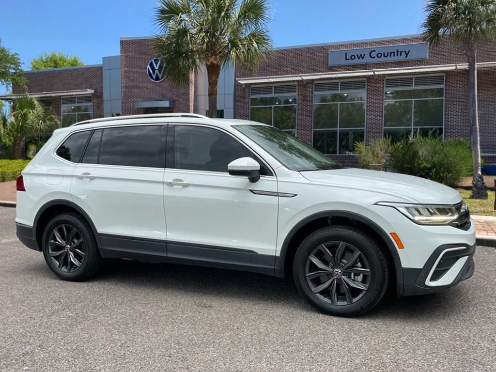 Used 2022 Volkswagen Tiguan SE