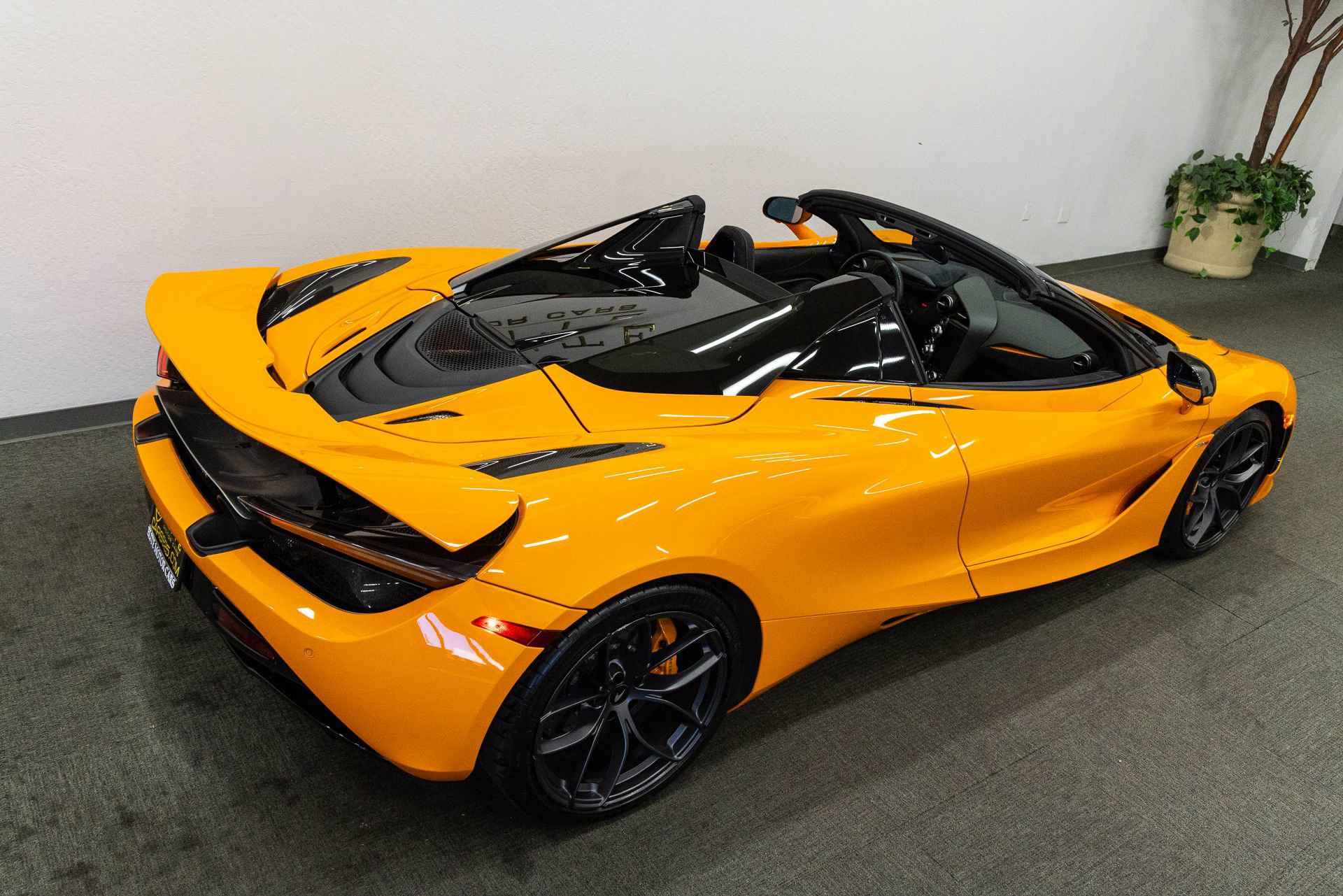 Used 2020 McLaren 720S Performance photo 27