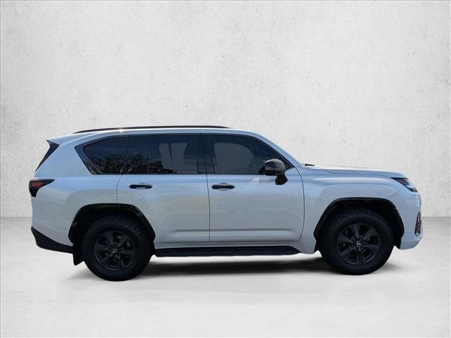 2025 Lexus LX 700h Overtrail