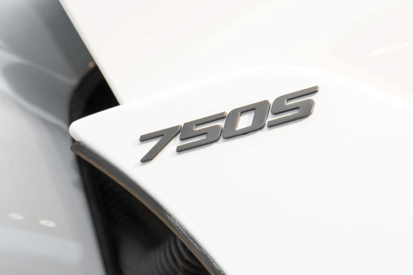 New 2027 McLaren 750S photo 12