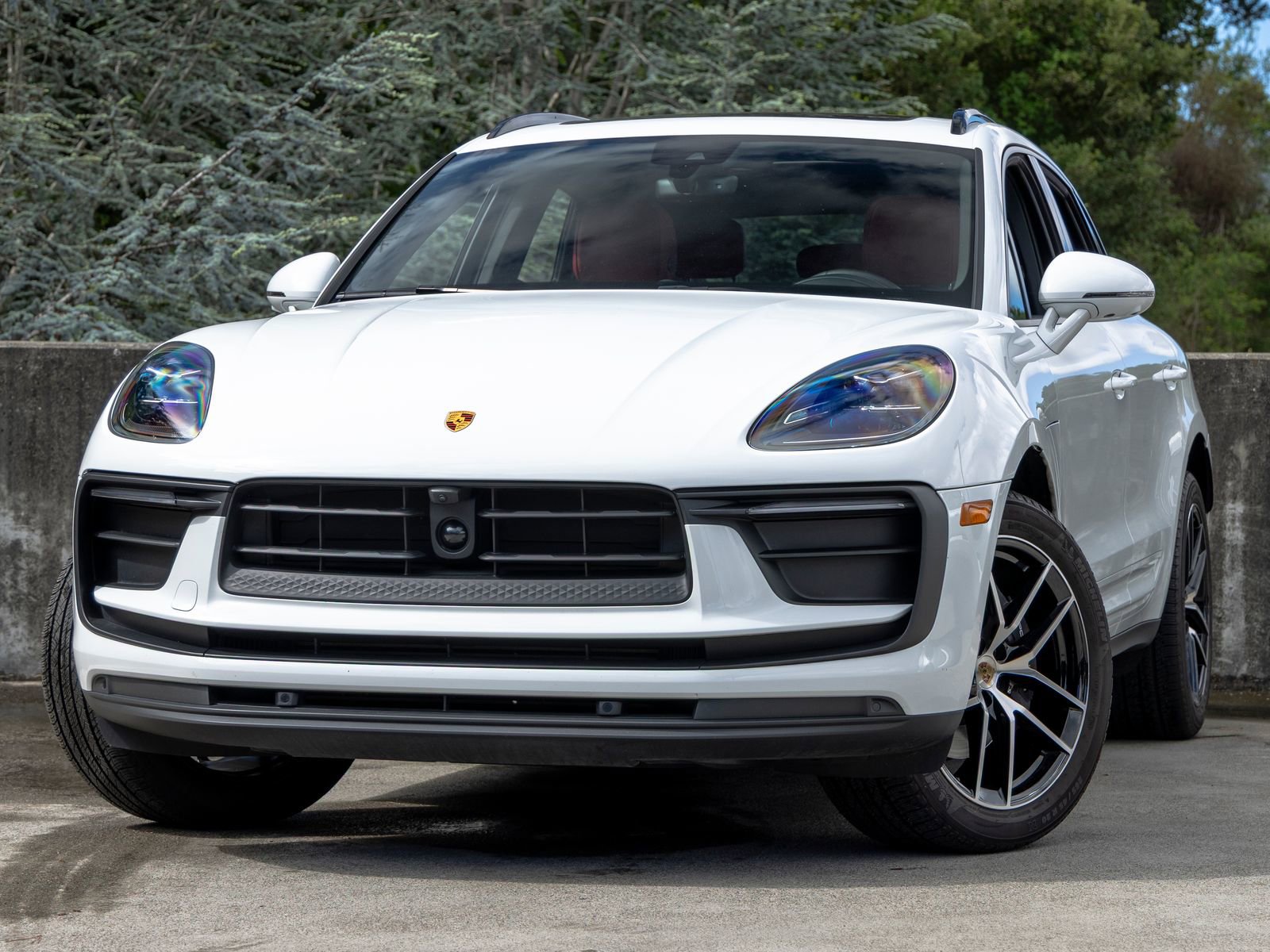 Certified 2025 Porsche Macan