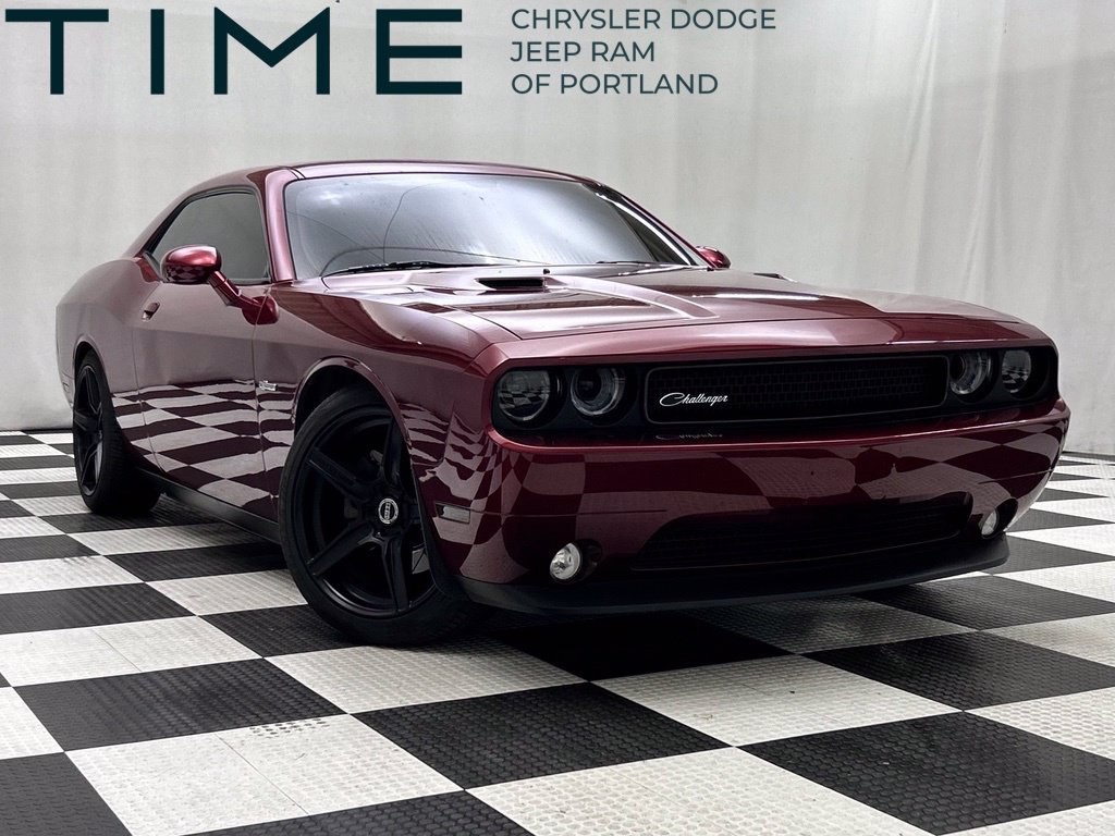 Used 2014 Dodge Challenger SXT