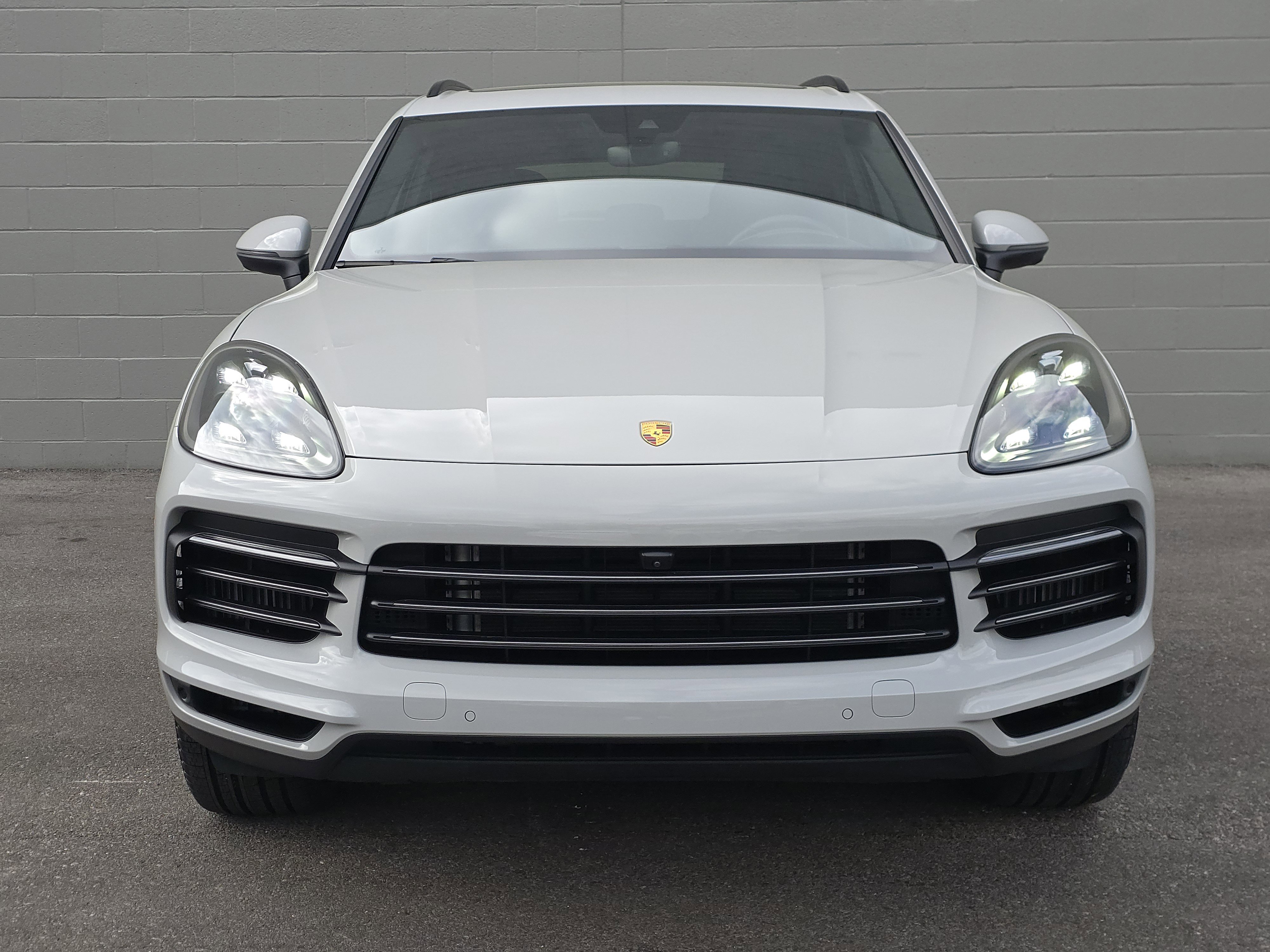2023 Porsche Cayenne S Platinum