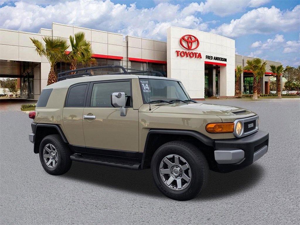 Used 2014 Toyota FJ Cruiser 4WD w/ Upgrade Package