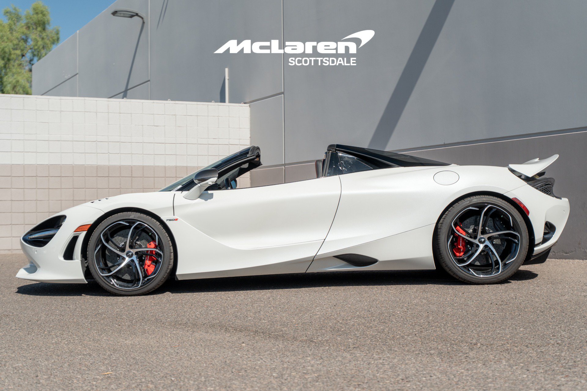 Used 2024 McLaren 750S Spider 4