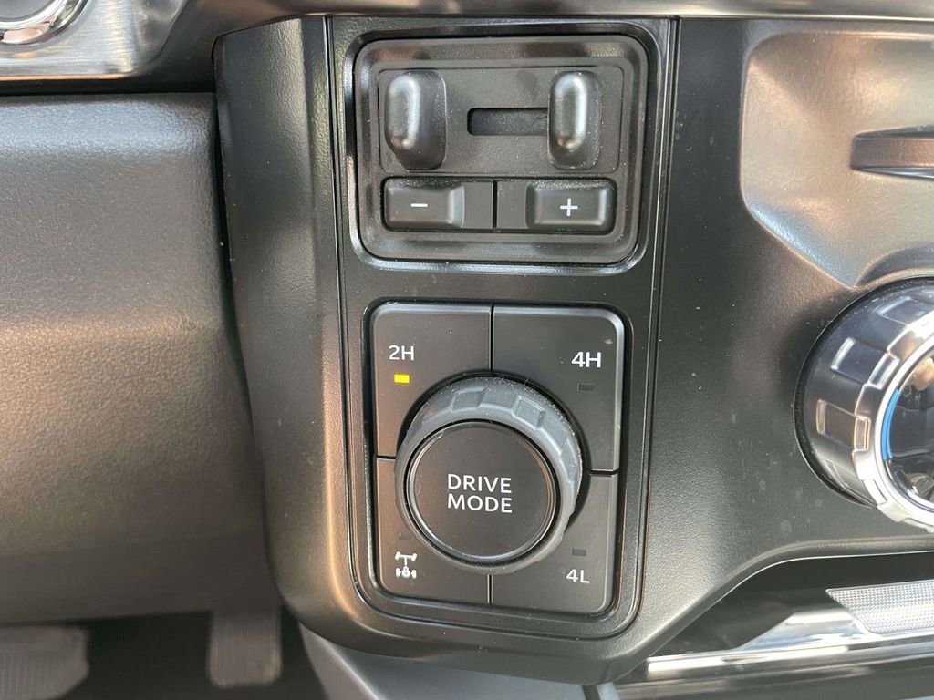 2025 Ford F350 Lariat