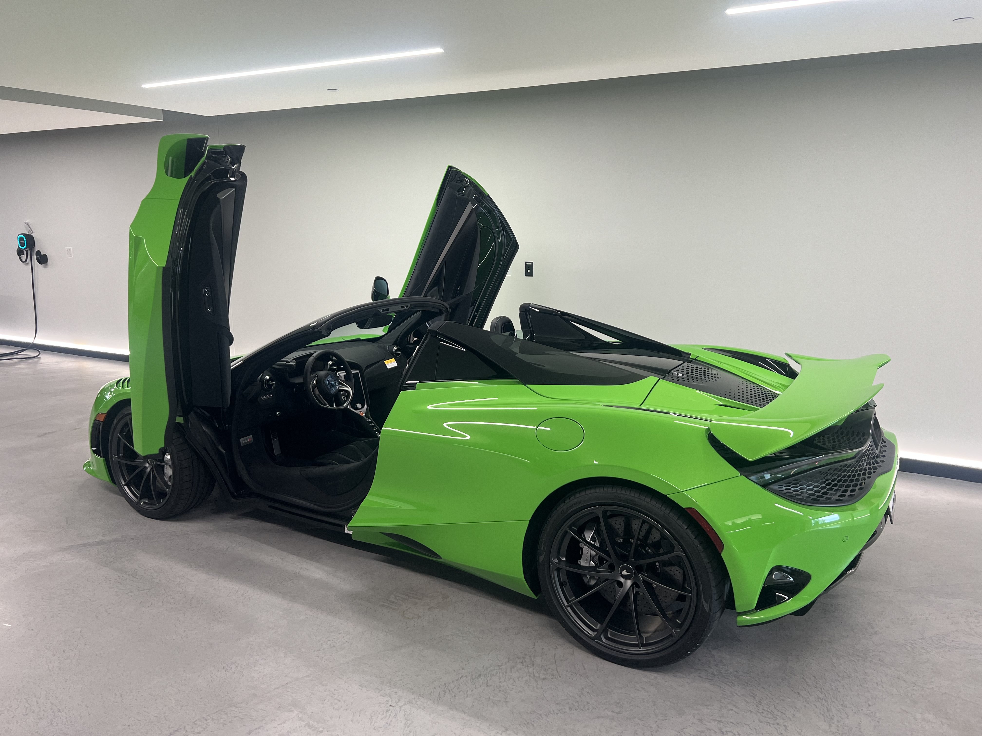 New 2027 McLaren 750S Spider photo 12