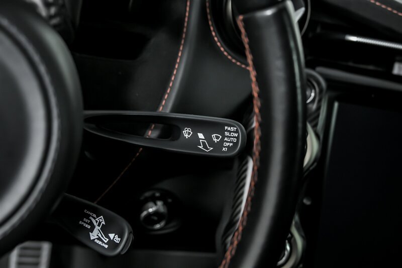 Used 2018 McLaren 720S Performance photo 31