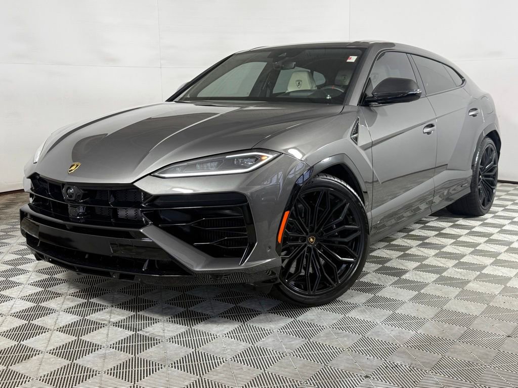 Used 2025 Lamborghini Urus SE