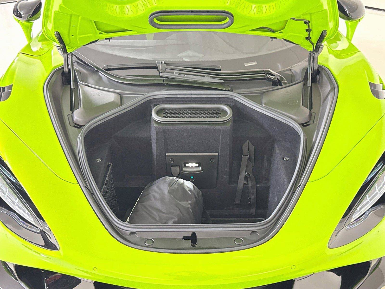 Used 2021 McLaren 765LT photo 27