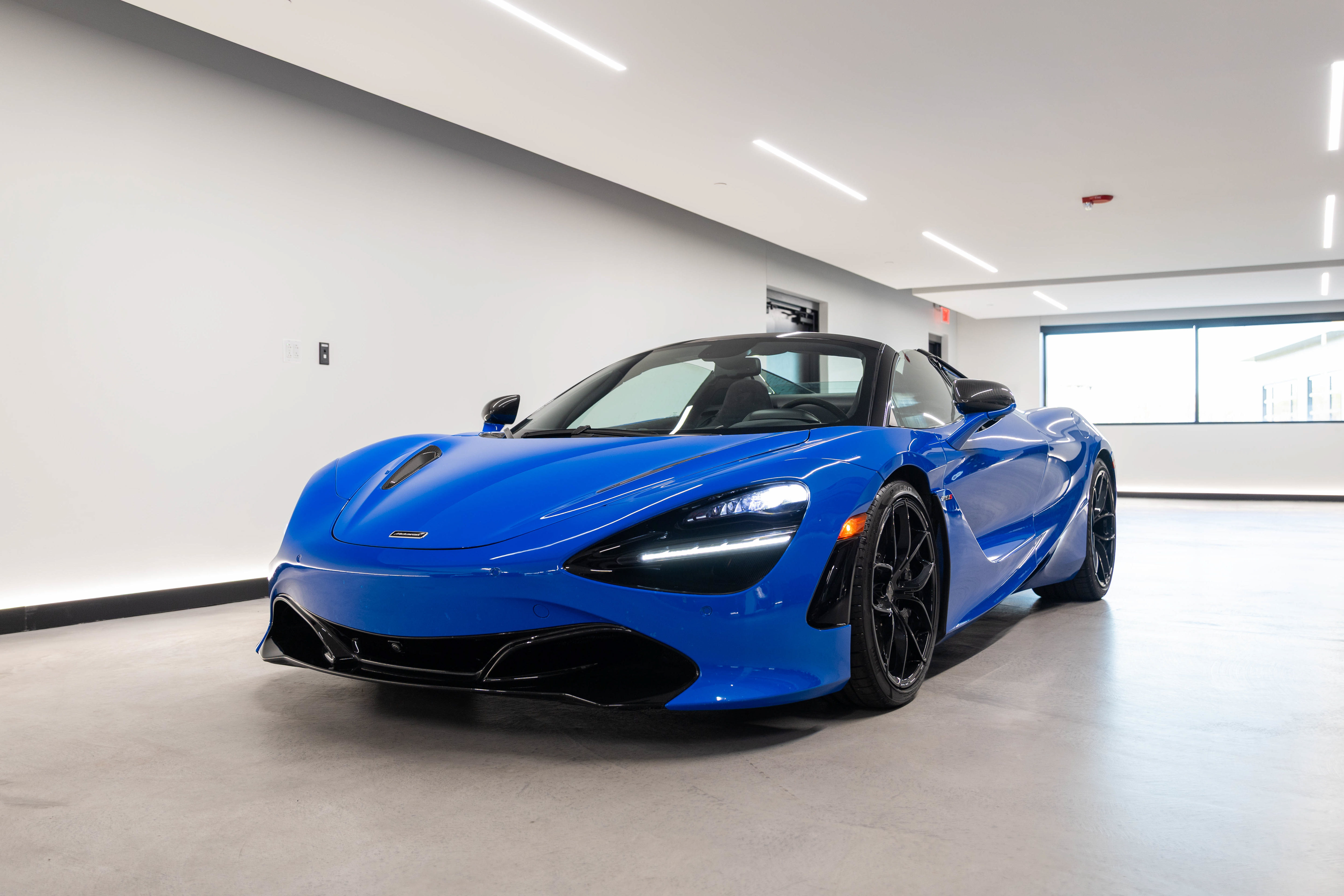 Used 2020 McLaren 720S Spider 2