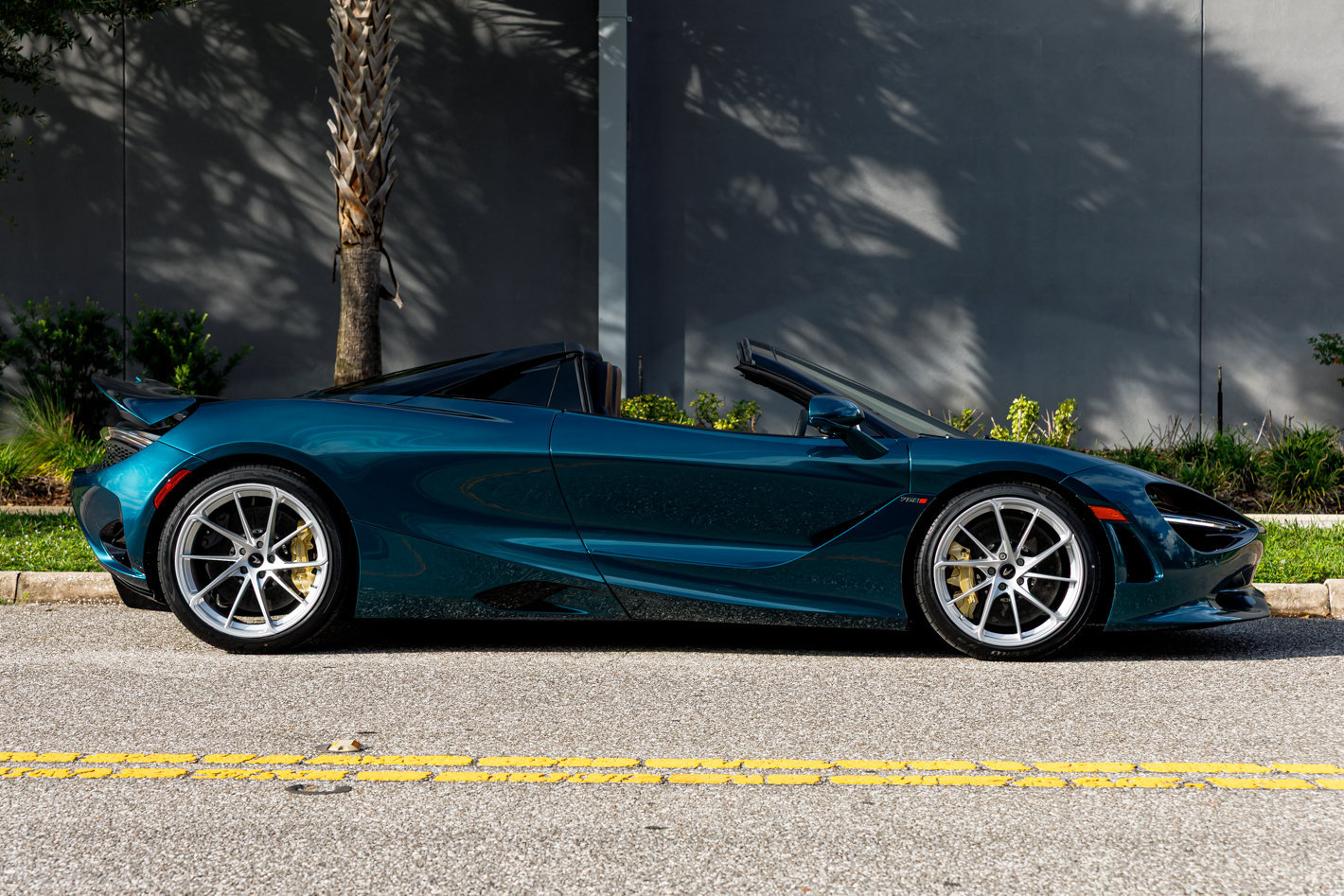 New 2027 McLaren 750S Spider photo 13