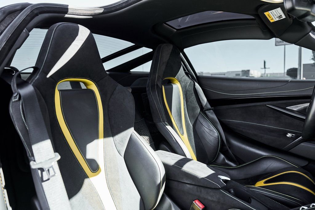 Used 2019 McLaren 720S photo 41