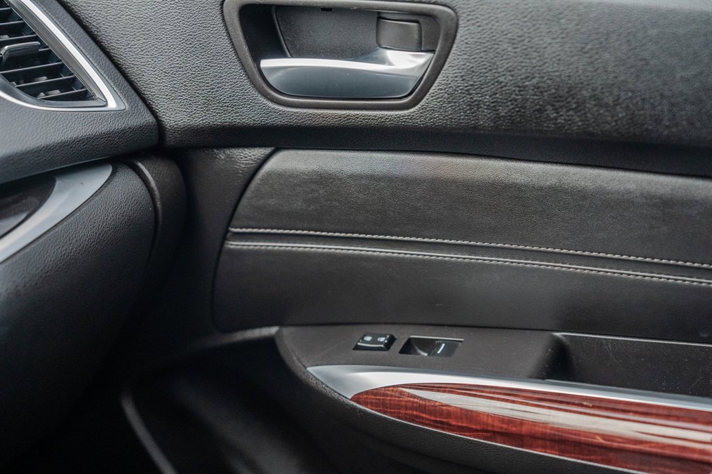 2017 Acura TLX w/ Technology Package