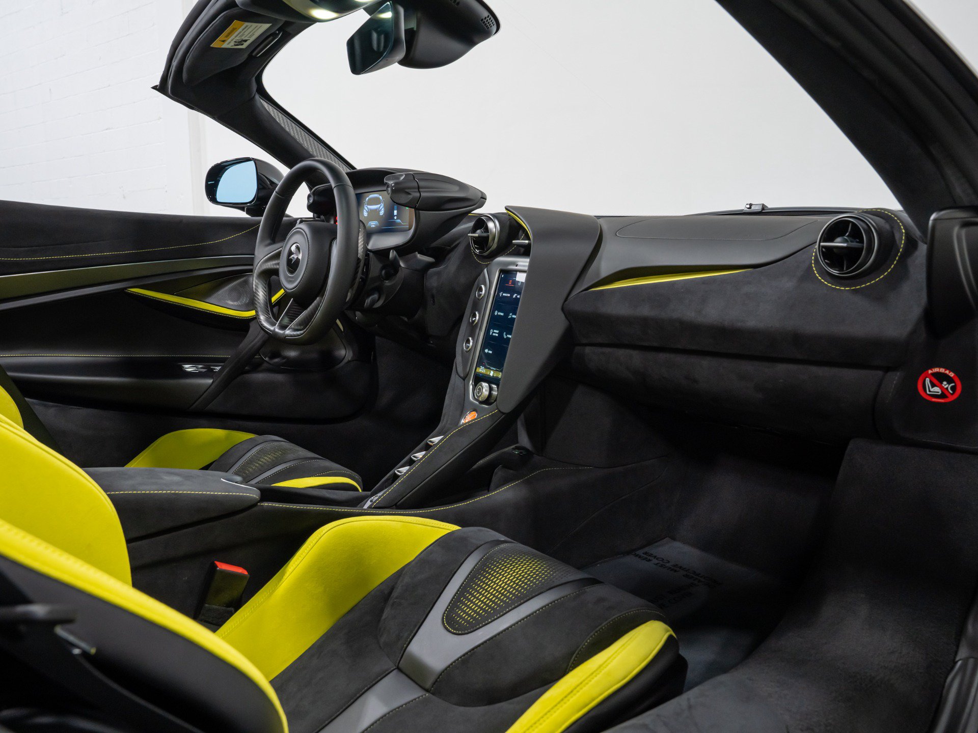 Used 2025 McLaren 750S Spider photo 84