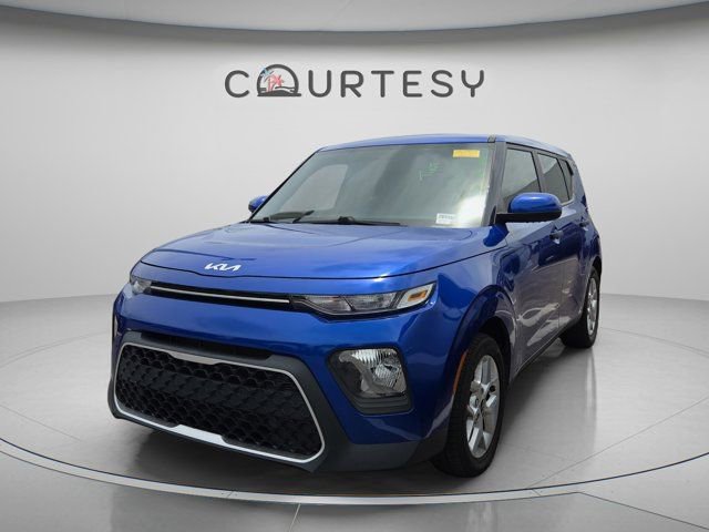 Used 2022 Kia Soul LX