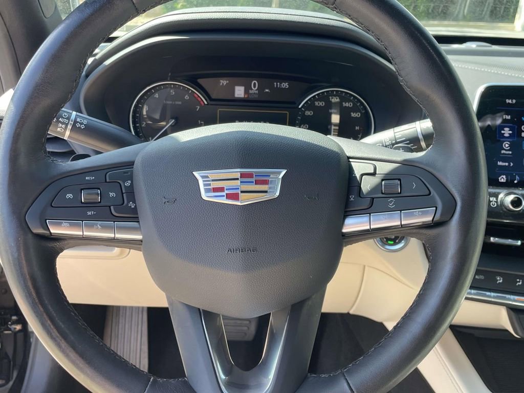 2023 Cadillac CT4 Luxury