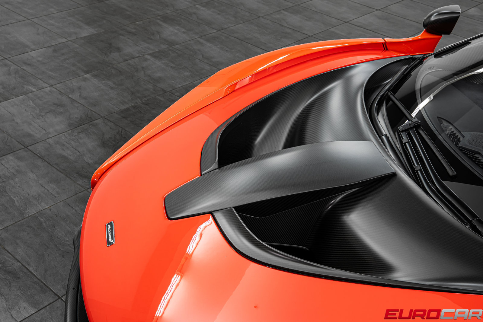 Used 2019 McLaren Senna photo 10