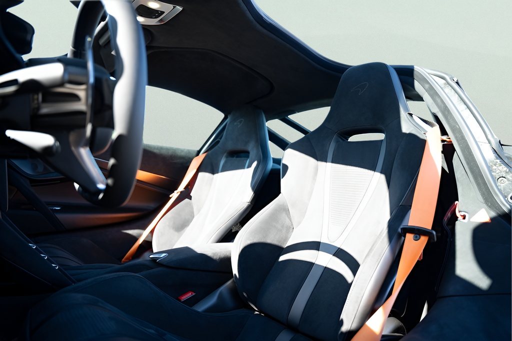 New 2026 McLaren 750S photo 44