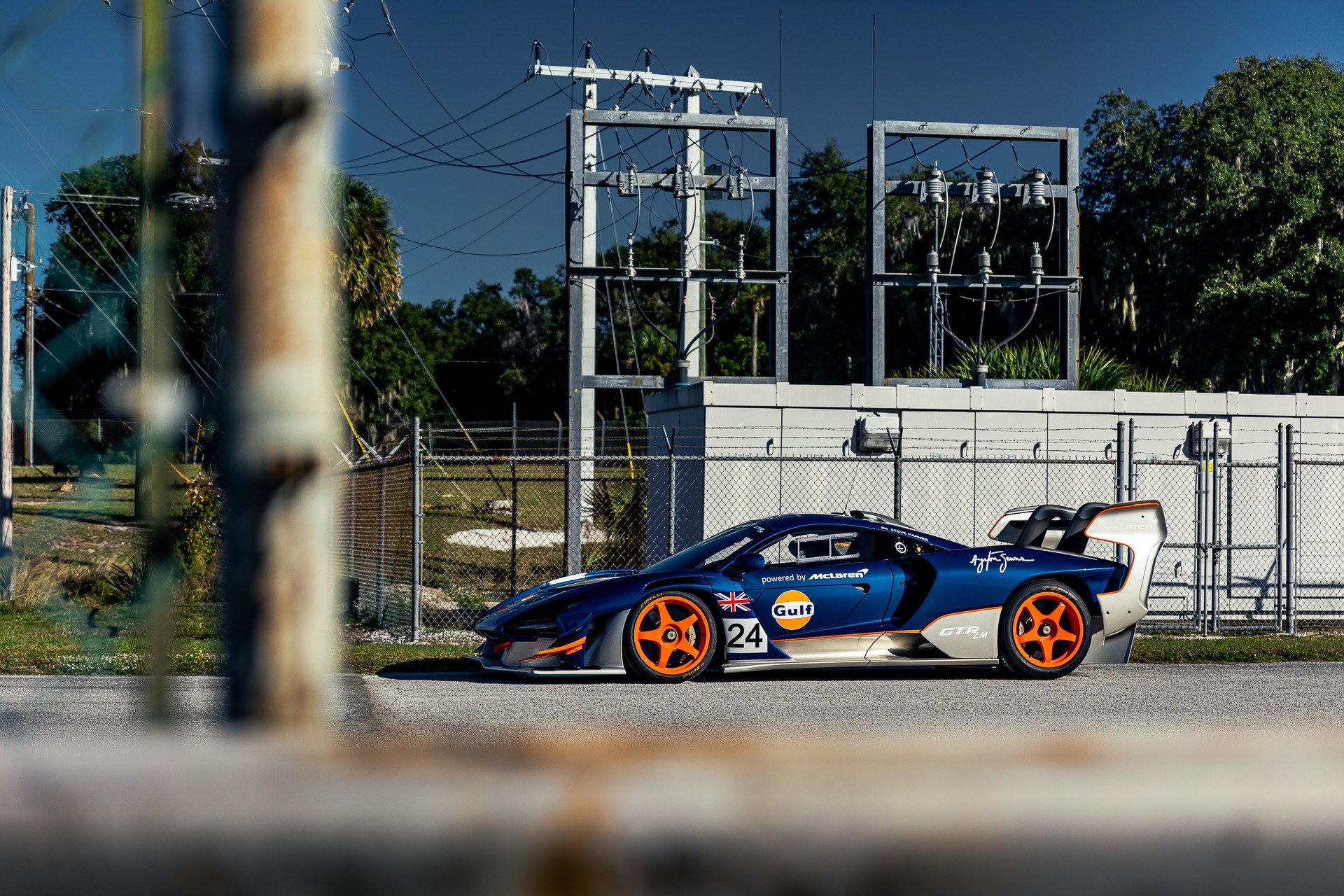 Used 2020 McLaren Senna photo 28