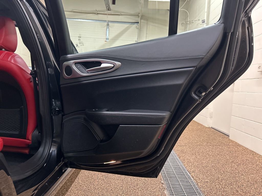 2024 Alfa Romeo Giulia Veloce