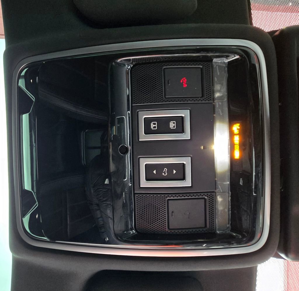 2021 Land Rover Range Rover Velar R-Dynamic S