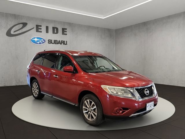 Used 2014 Nissan Pathfinder SV