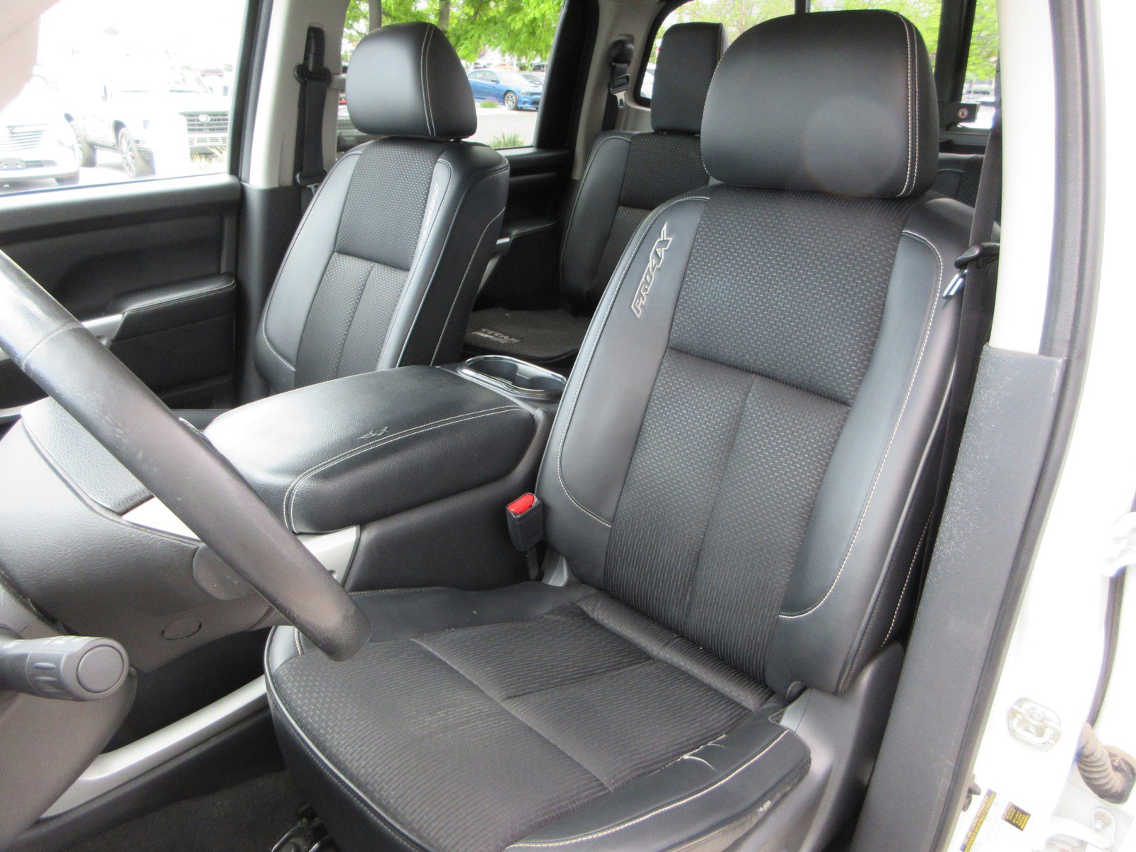 2017 Nissan Titan PRO-4X