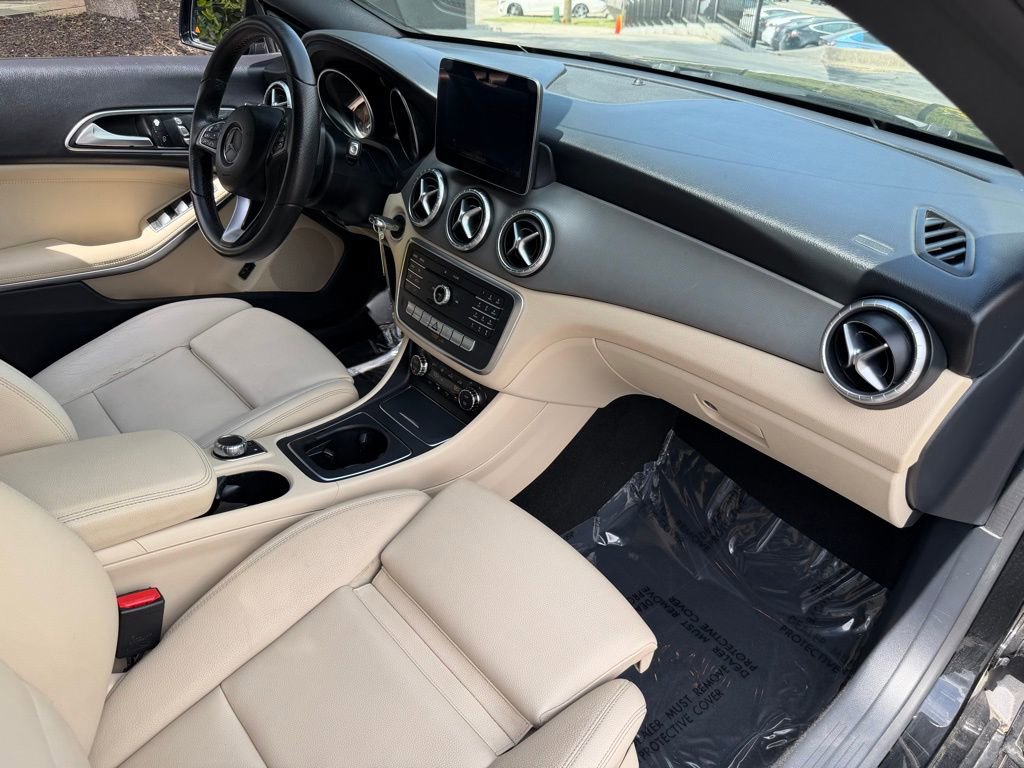 2017 Mercedes-Benz CLA 250