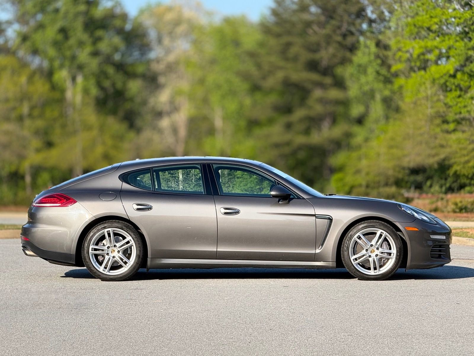 2015 Porsche Panamera 4