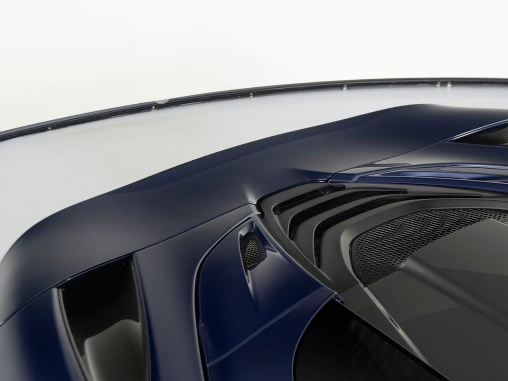 Used 2020 McLaren 720S Spider photo 40