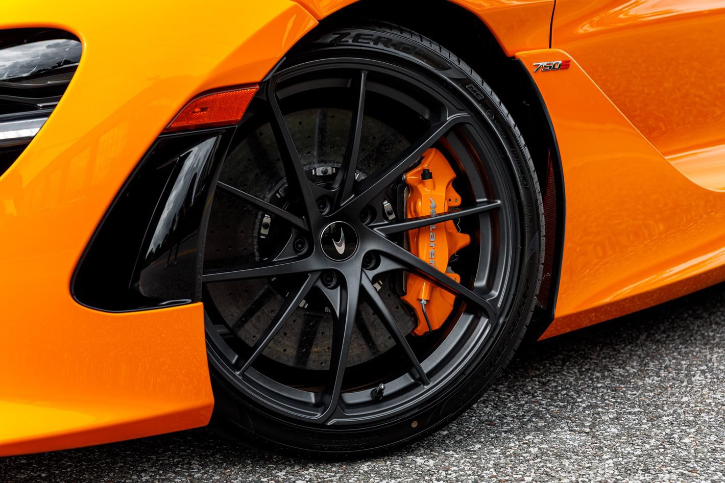 New 2027 McLaren 750S Spider photo 32