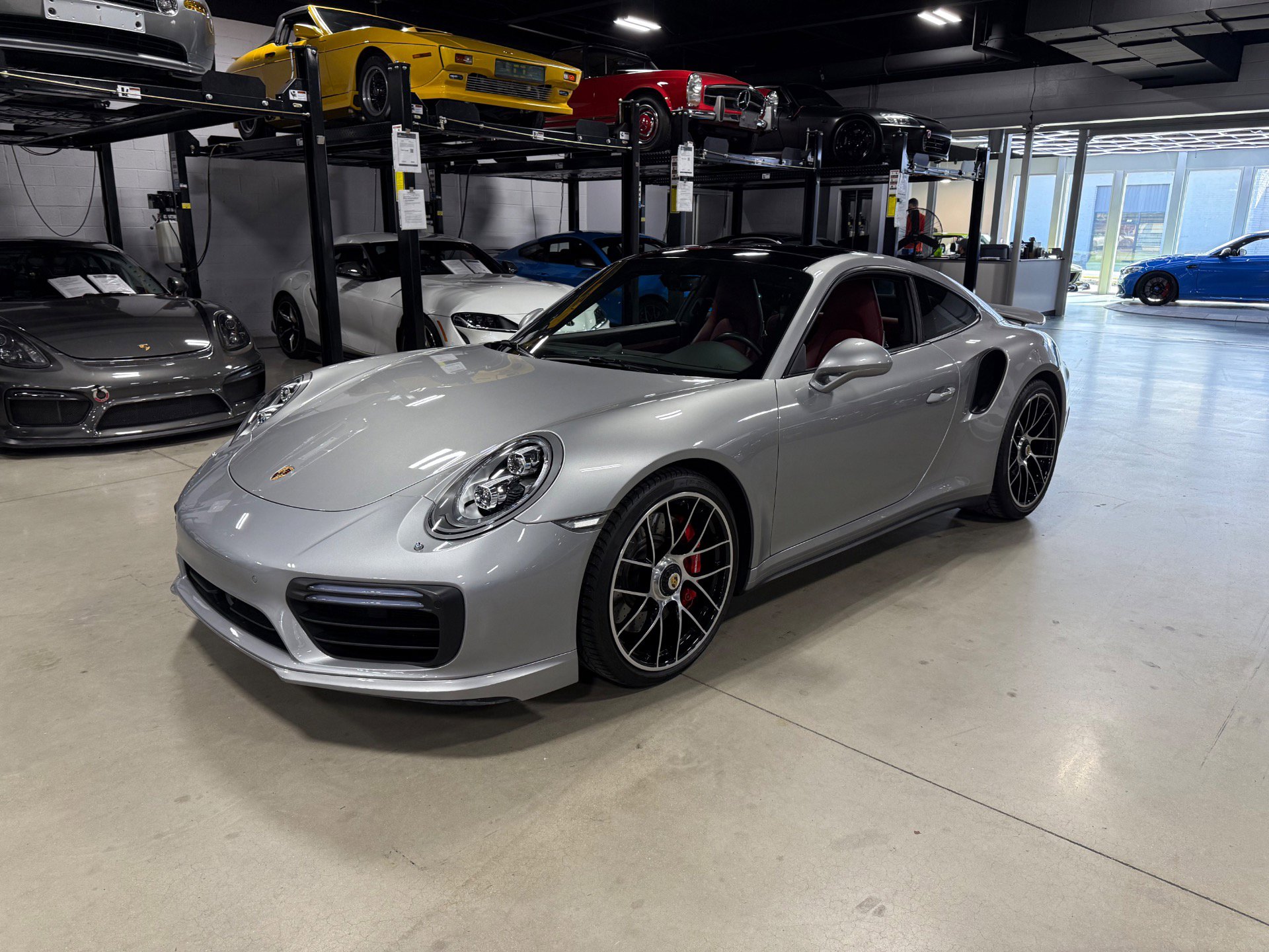 2018 Porsche 911 Turbo