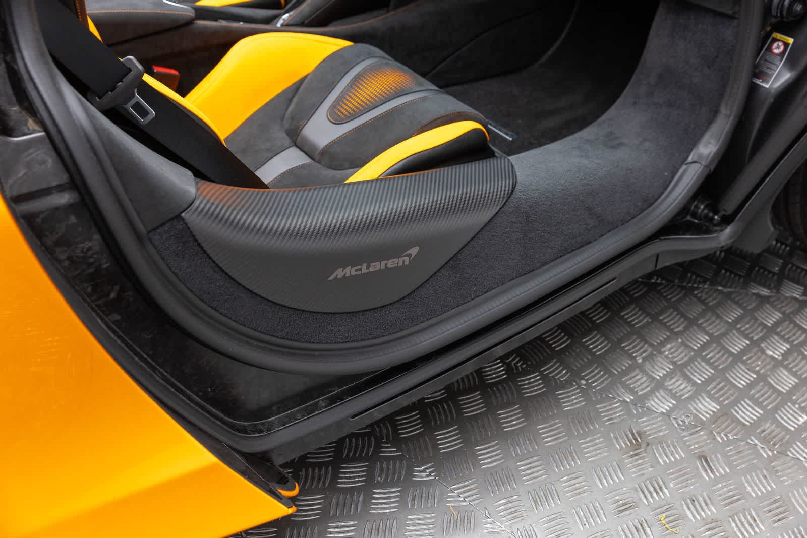 New 2027 McLaren 750S Spider photo 37