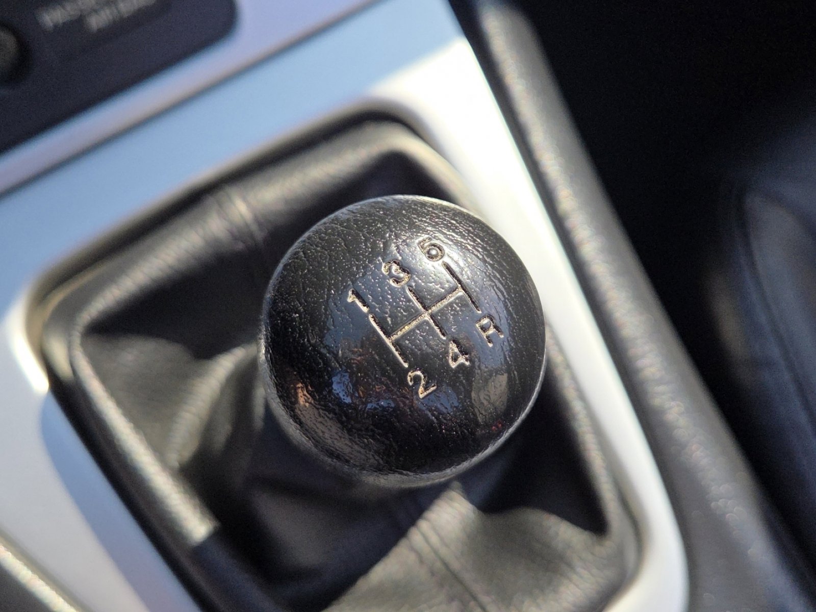 2003 MAZDA MX-5 Miata