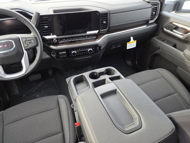 2026 GMC Sierra 3500 SLE