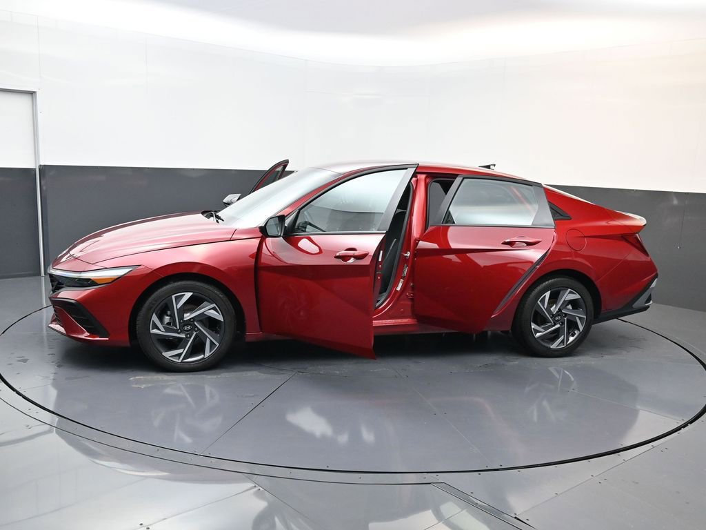 2025 Hyundai Elantra Sport
