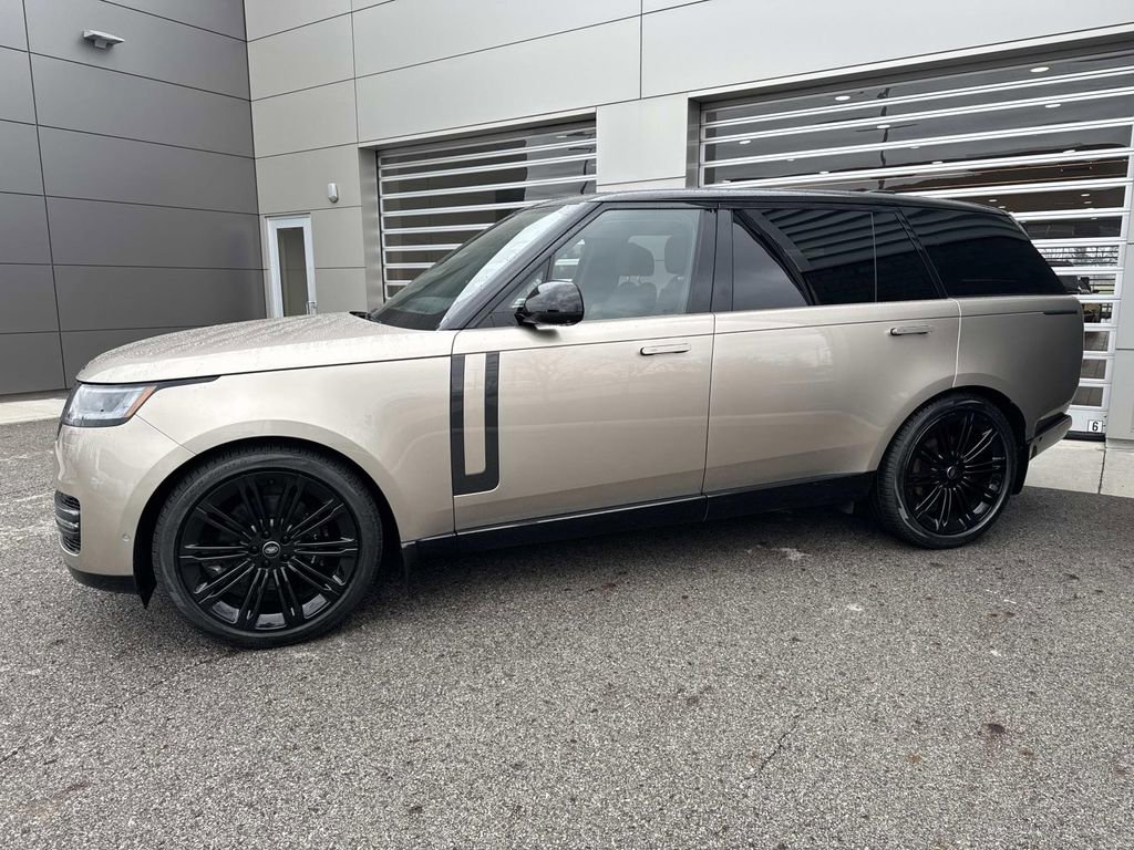 2024 Land Rover Range Rover Long Wheelbase SE