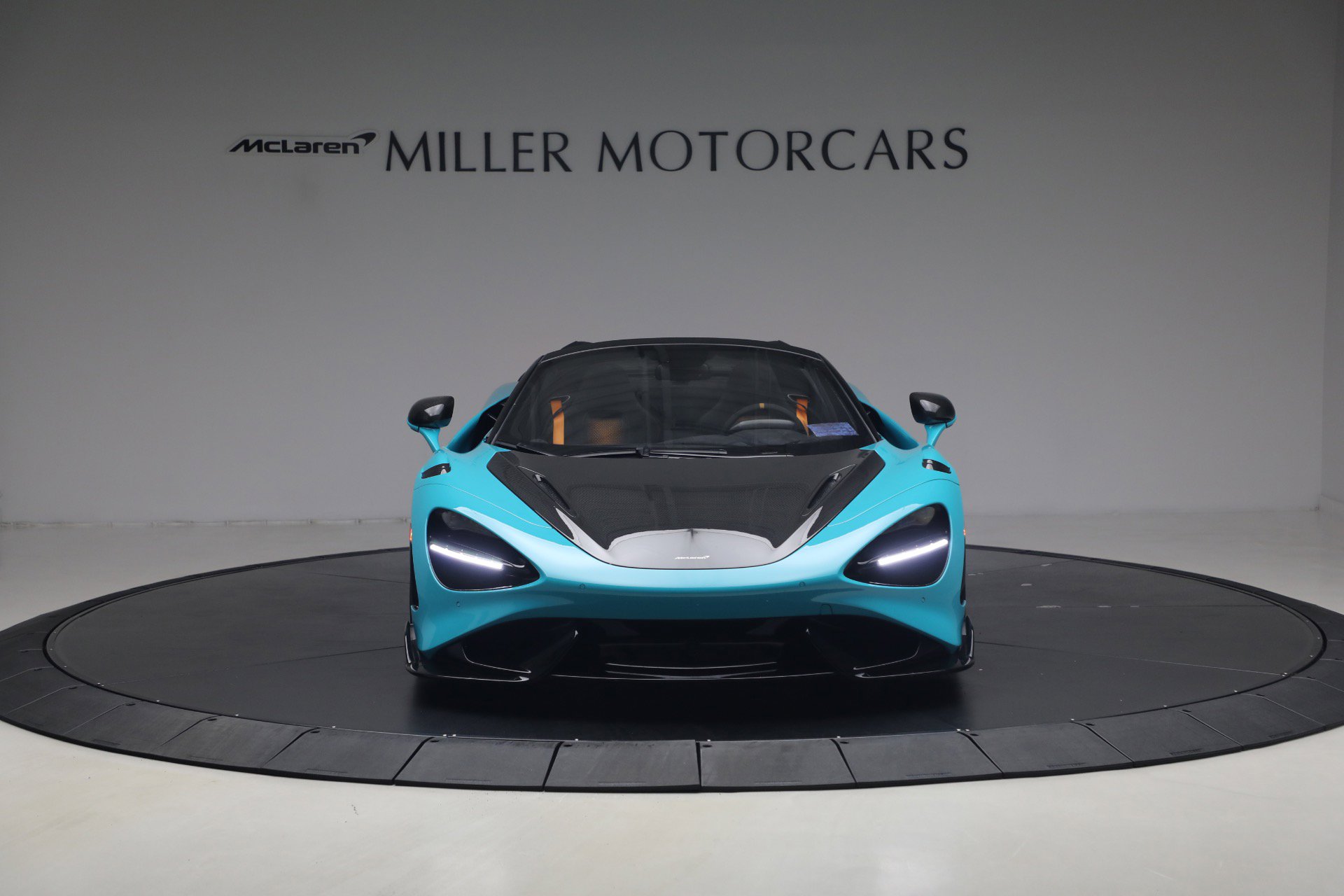 Used 2022 McLaren 765LT photo 12