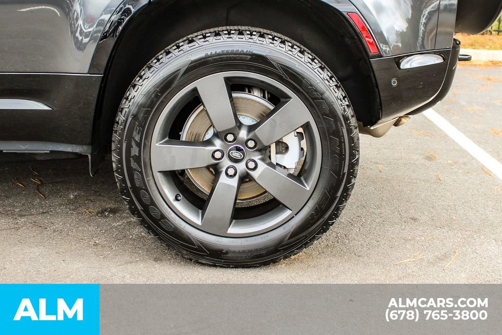 2024 Land Rover Defender 110 X-Dynamic SE