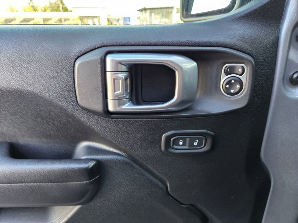 2020 Jeep Wrangler Sport