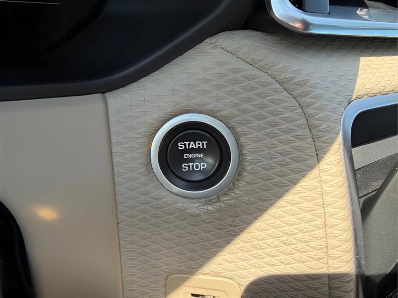 2018 Land Rover Range Rover Velar R-Dynamic SE