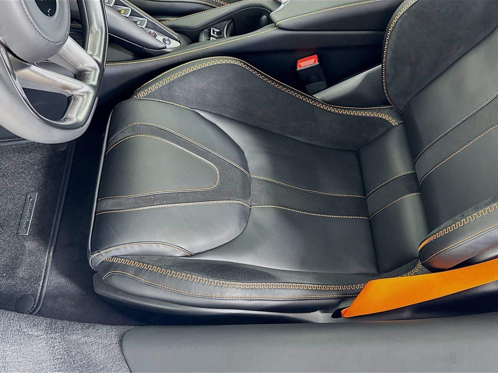 Used 2026 McLaren 750S Spider photo 18