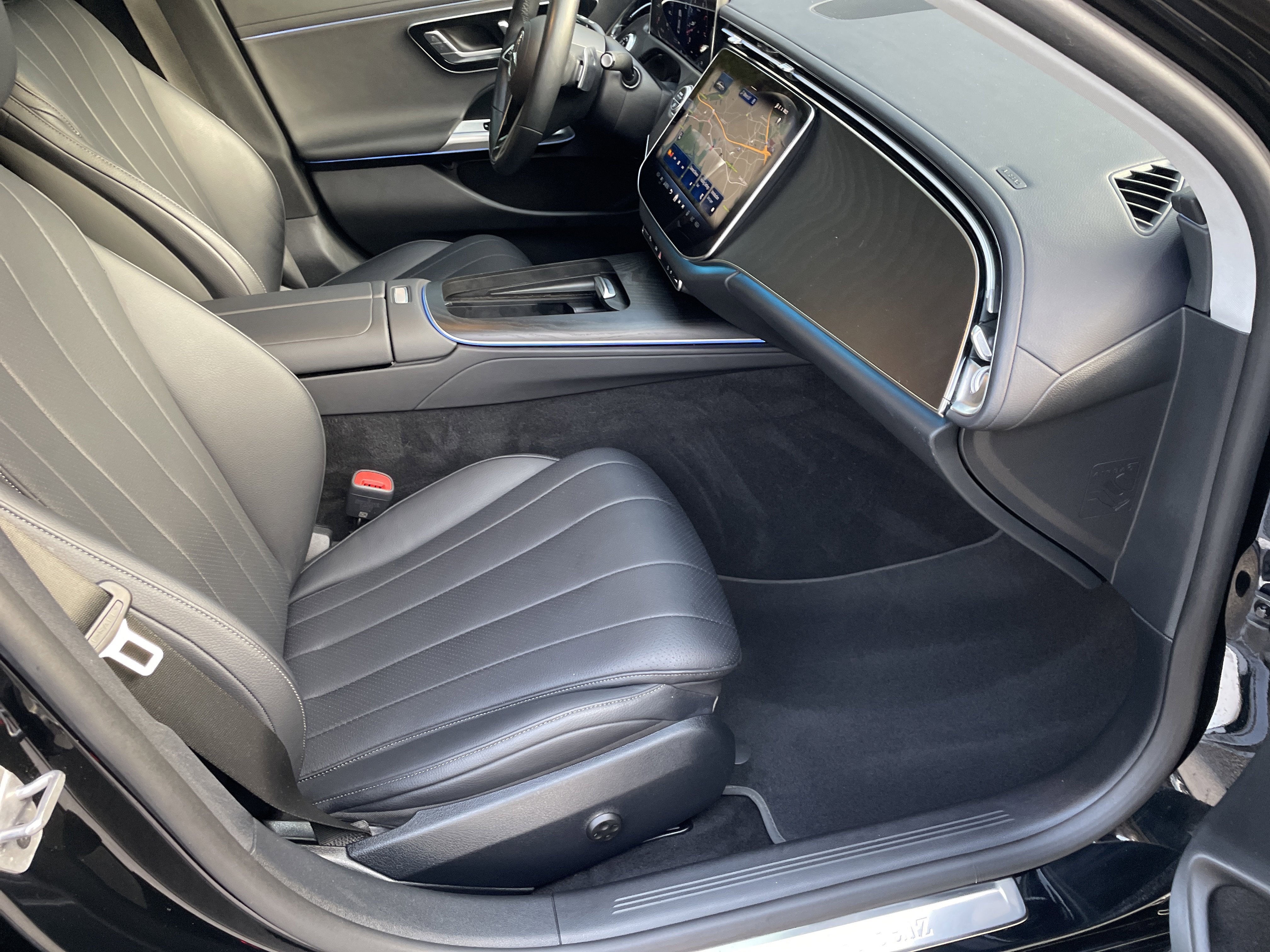 2025 Mercedes-Benz E 450 4MATIC Sedan