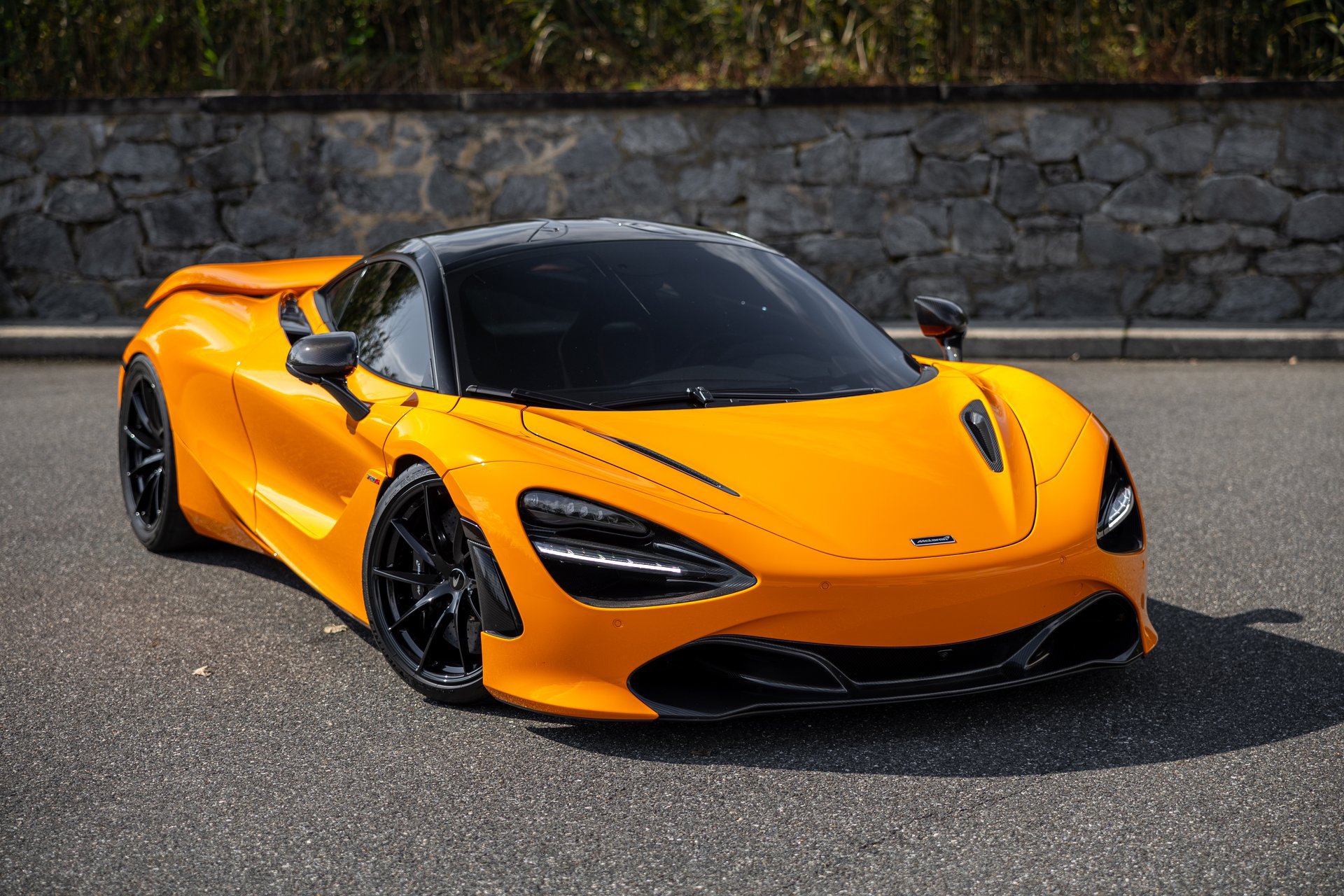 Used 2019 McLaren 720S photo 9